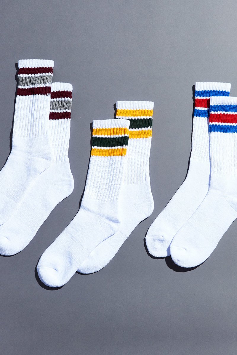 Healthknit 3 Pack 3 Line Crew Socks (Red/Green/Grey) | Socks